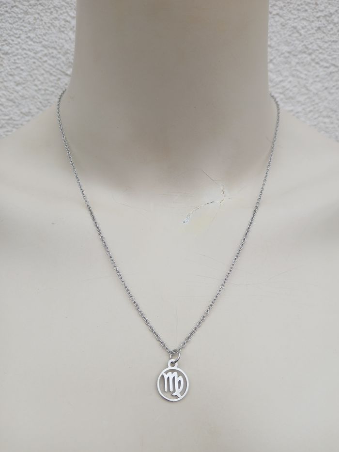 Collier en acier inoxydable argenté signe astrologique vierge ♍️ - photo numéro 2