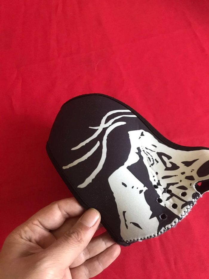 Masque de moto cache-nez à scratch. - photo numéro 11