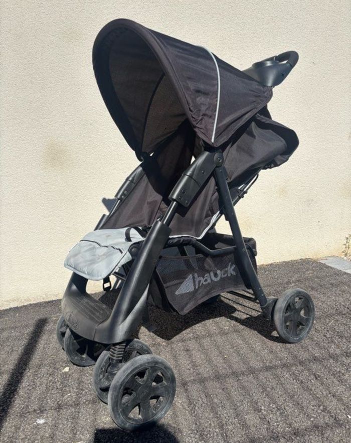 Poussette Hauck noire