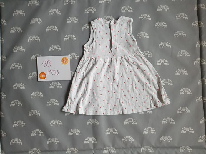 Lot robes 18 mois - photo numéro 5