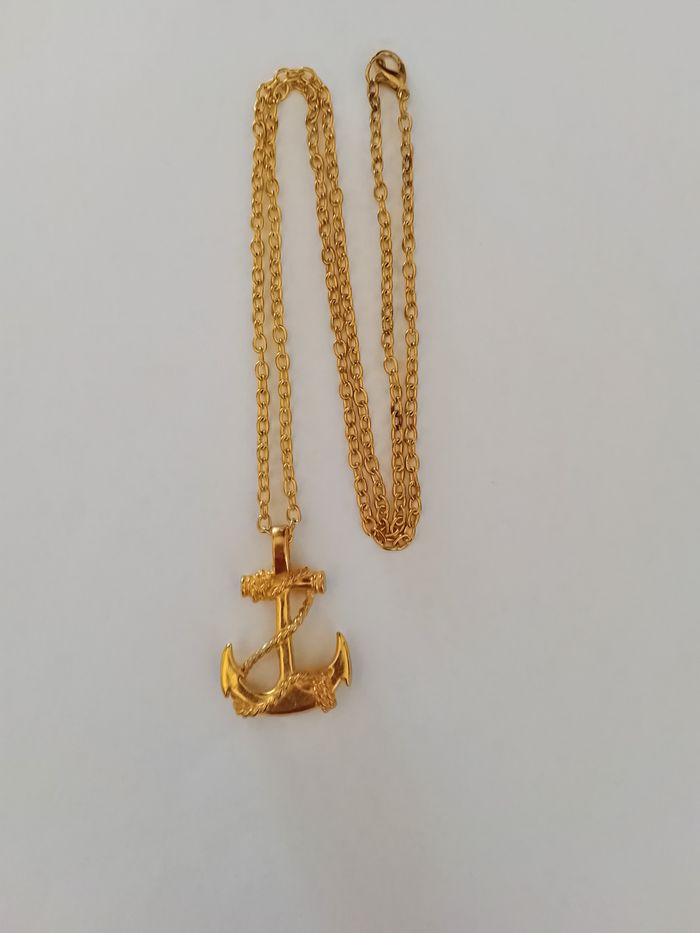 Chaîne + pendentif élégant - photo numéro 2