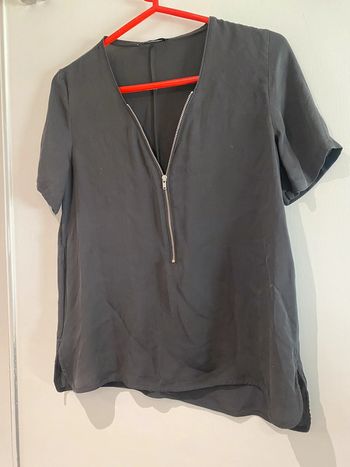 T-shirt the Kooples, taille S gris presque noir soie 100 %