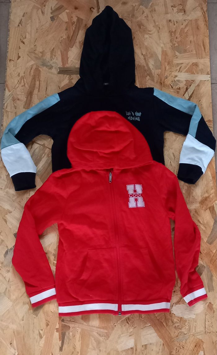 Lot de 2 Sweats Enfant Taille 8 ans