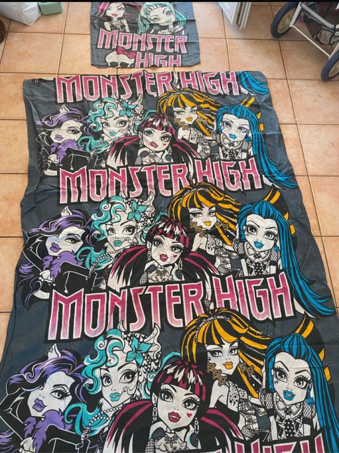 Housse de couette et taie d’oreiller 1 place monster high