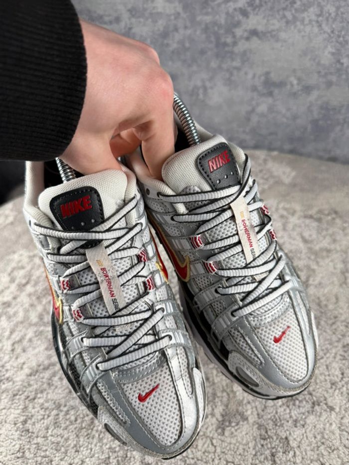 Nike P-6000 Running - OG White University - Red & Silver & White & Gold - photo numéro 11