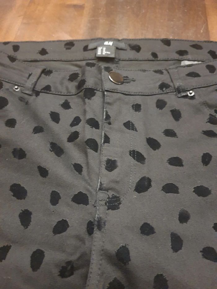 Pantalon noir coupe jeans H&M eur 40 - photo numéro 15