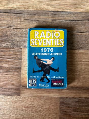 Cassette audio neuve sous blister Radio seventies 1976 automne hiver