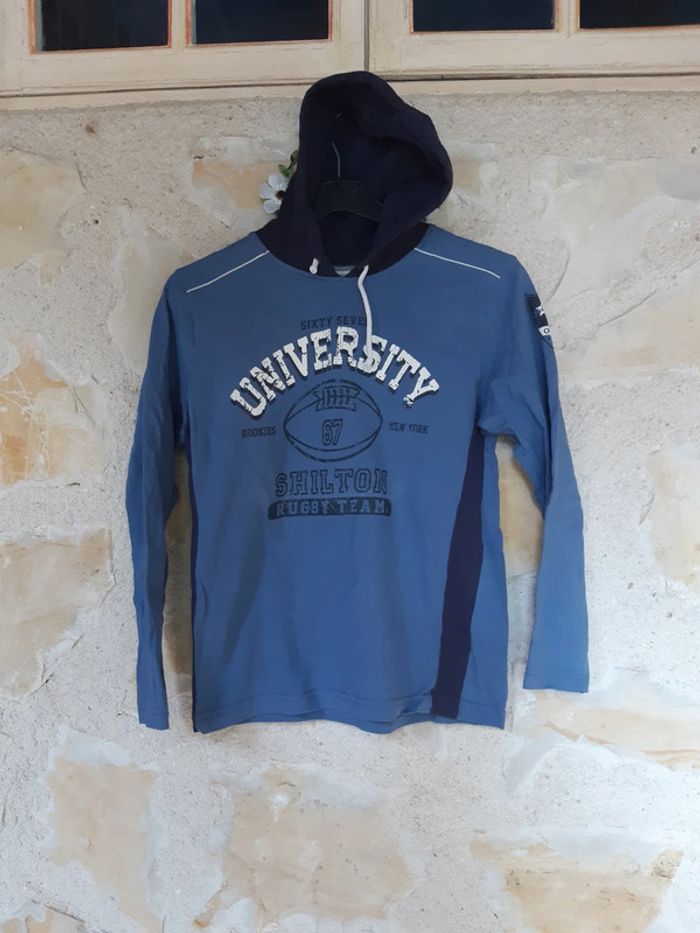 Pull a capuche léger garçon 8 ans