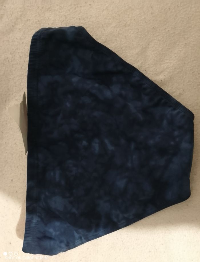 Vend maillot de bain homme/garçon ado taille 2 neuf de marque KINDY - photo numéro 3