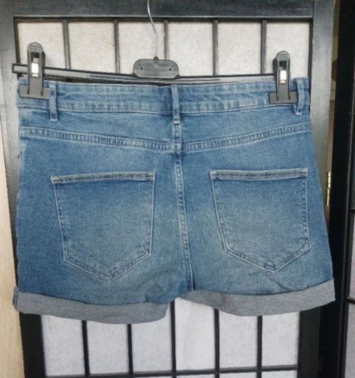 Short femme - Taille 36 - Esmara - photo numéro 3