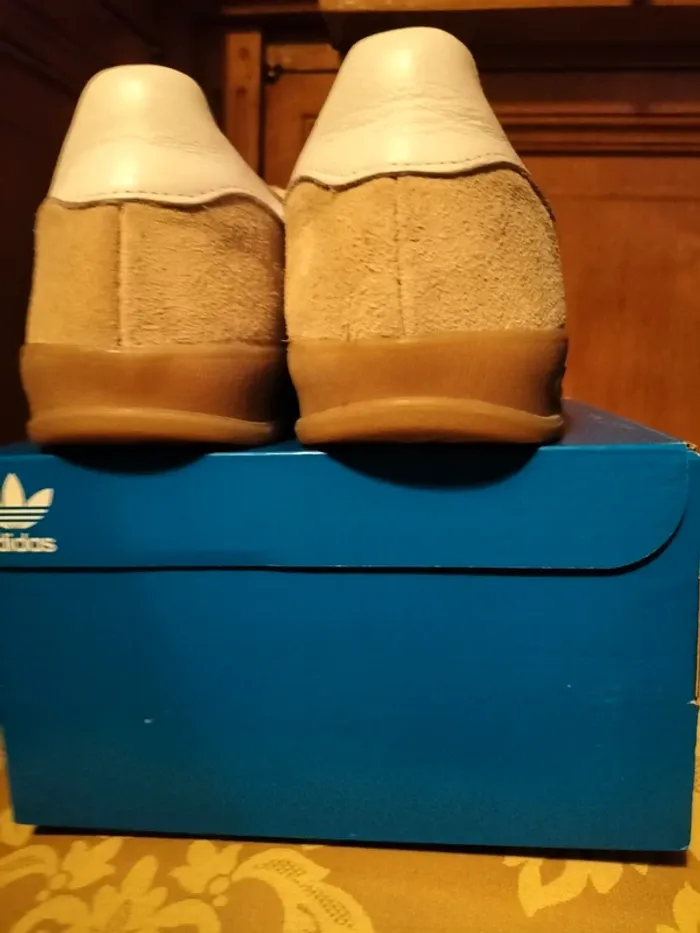 Baskets Adidas Gazelle beige / sable - photo numéro 4