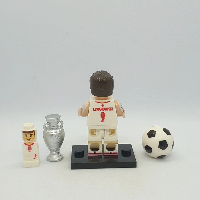 🎽 Figurine Footballeur Polonais - Robert Lewandowski - (Style Lego) 🎽 - photo numéro 3