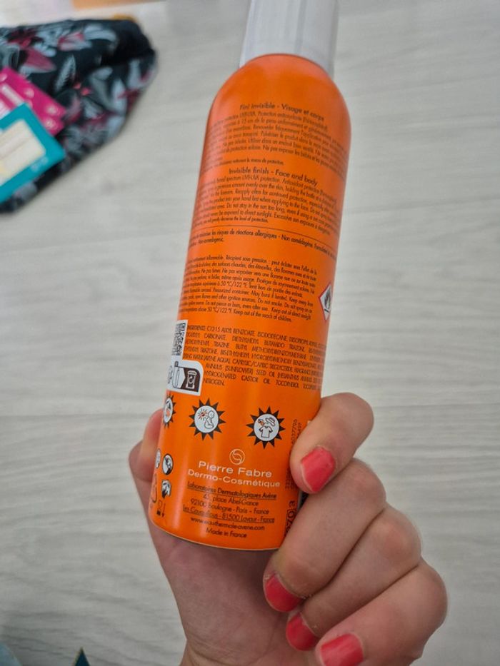 Baume scintillant en spray protection solaire 30 Avene - photo numéro 2