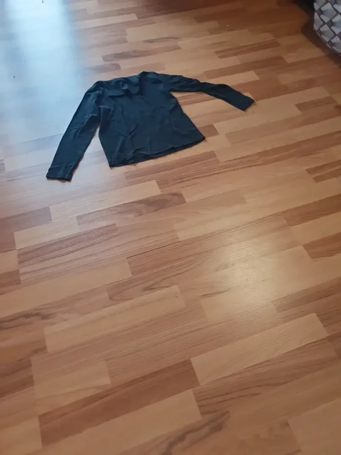 sous pull 10 ans noire - photo numéro 7