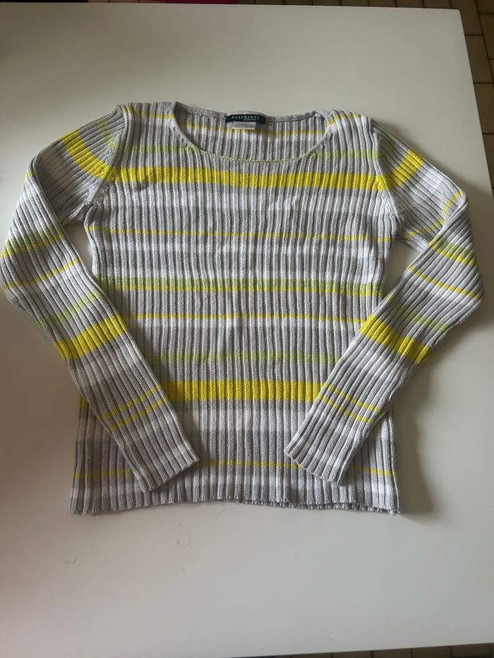 Pull à col rond TRÈS BON ÉTAT pour femme taille 36 couleurs gris et jaune - photo numéro 3