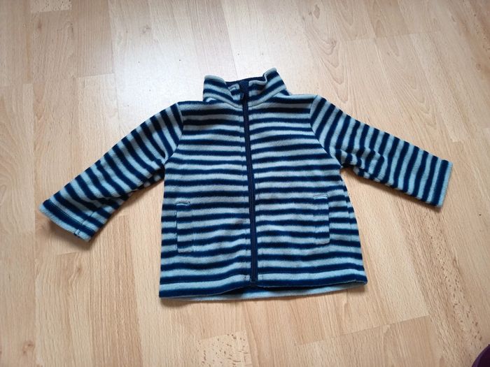 Gilet polaire 9 mois