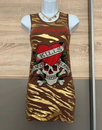 Robe près du corps
