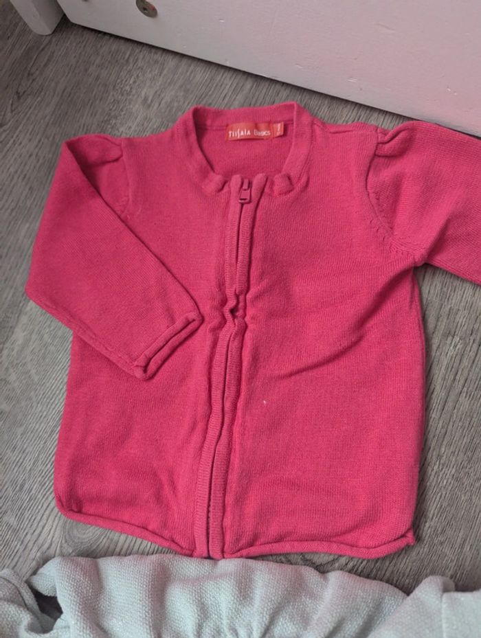 Lot de 4 gilets 12 mois fille - photo numéro 5