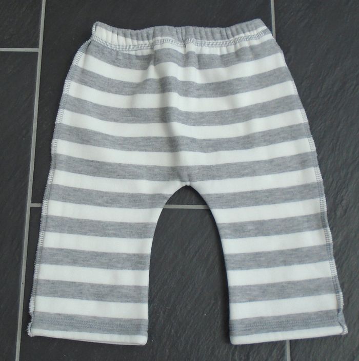 Pantalon bien chaud bébé 6 mois - photo numéro 3