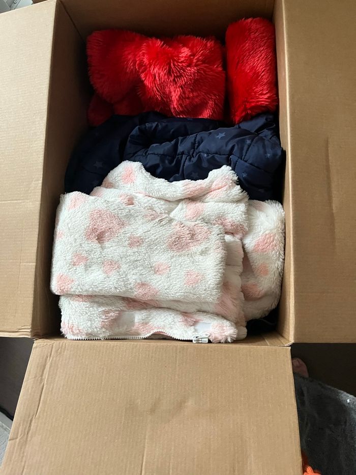 Carton 2/3ans fille - photo numéro 4