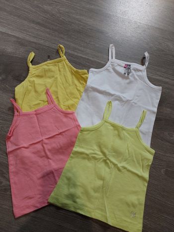 Lot débardeurs bébé fille