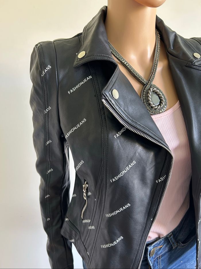 Perfecto noir en simili cuir Drôle de Copine taille S jamais porté - photo numéro 5