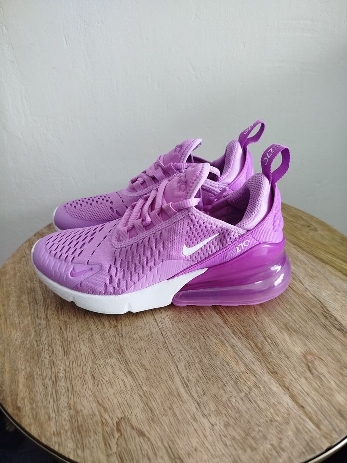 Baskets Nike T 35,5 - photo numéro 4