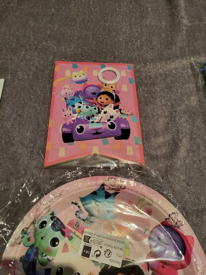 Lot complet decoration anniversaire Gabby's Dollhouse - photo numéro 5