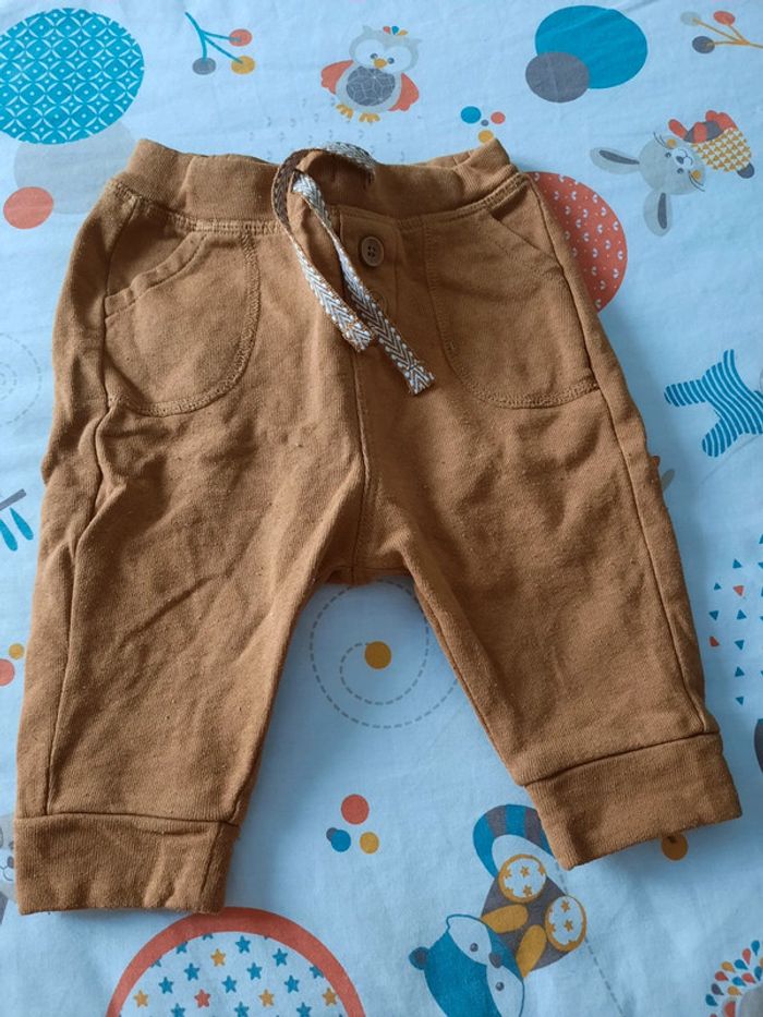 Pantalon - photo numéro 2