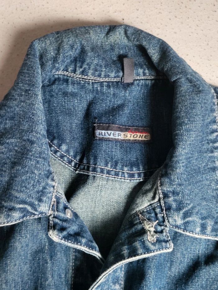 Superbe veste en jeans taille L. - photo numéro 2