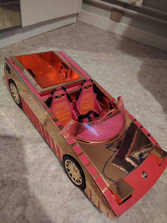 Voiture poupée LOL - photo numéro 5