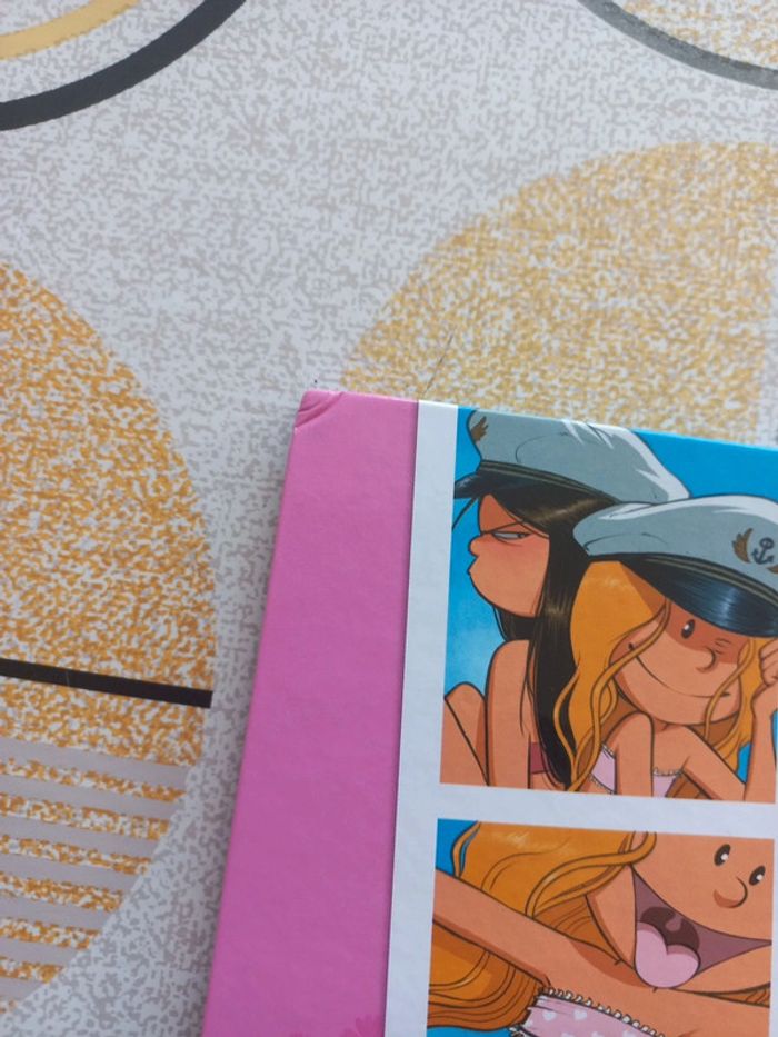 Bd Les Sisters tome 7 - photo numéro 4
