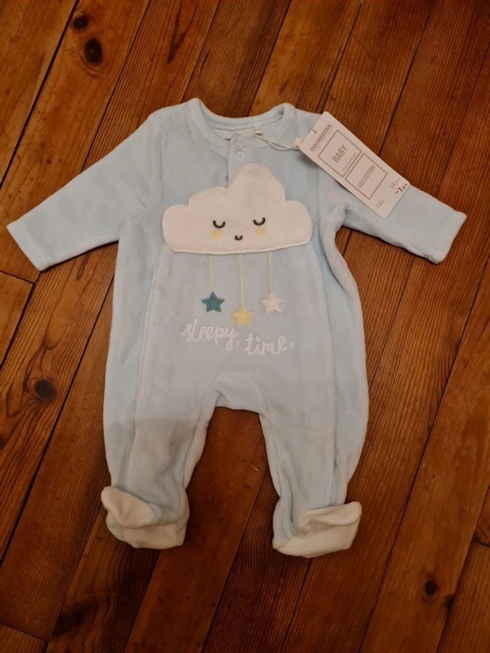 Pyjama orchestra taille 1 mois neuf