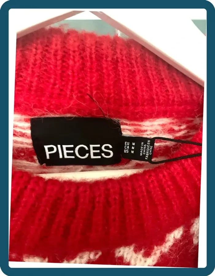 Très joli pull de Noël Rouge femme Pieces T/38 - photo numéro 4