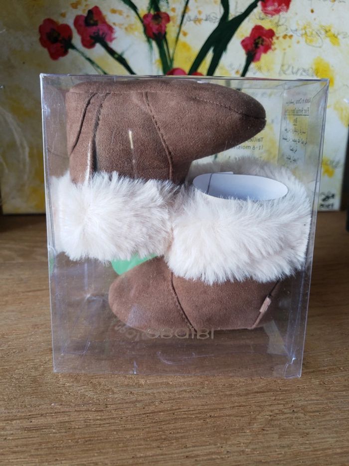 Bottines fourrées obaïbi 0/6 mois marron a scratch