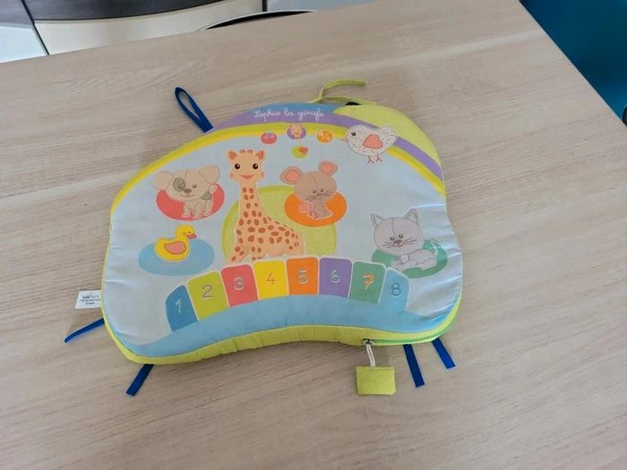 Piano Sophie la girafe