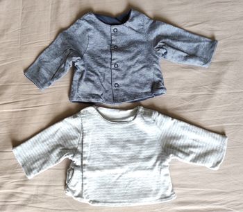 Lot de 2 gilets réversible, 1 mois