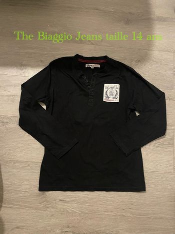 T-shirt à manches longues noir col à boutons motifs devant et dos The Biaggio Jeans taille 14 ans