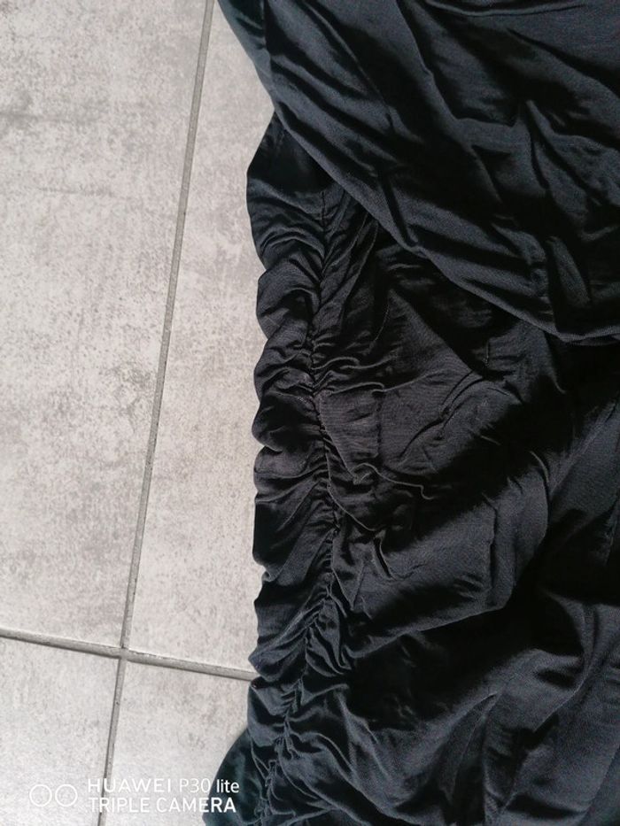 Robe moulante - photo numéro 5