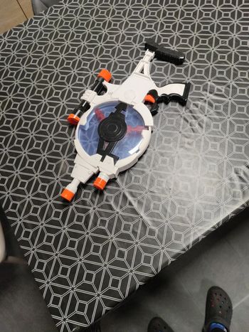 Pistolet qui s'allume