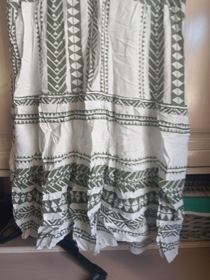 Robe courte légère vert et beige - photo numéro 2