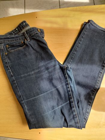Jean Levi's