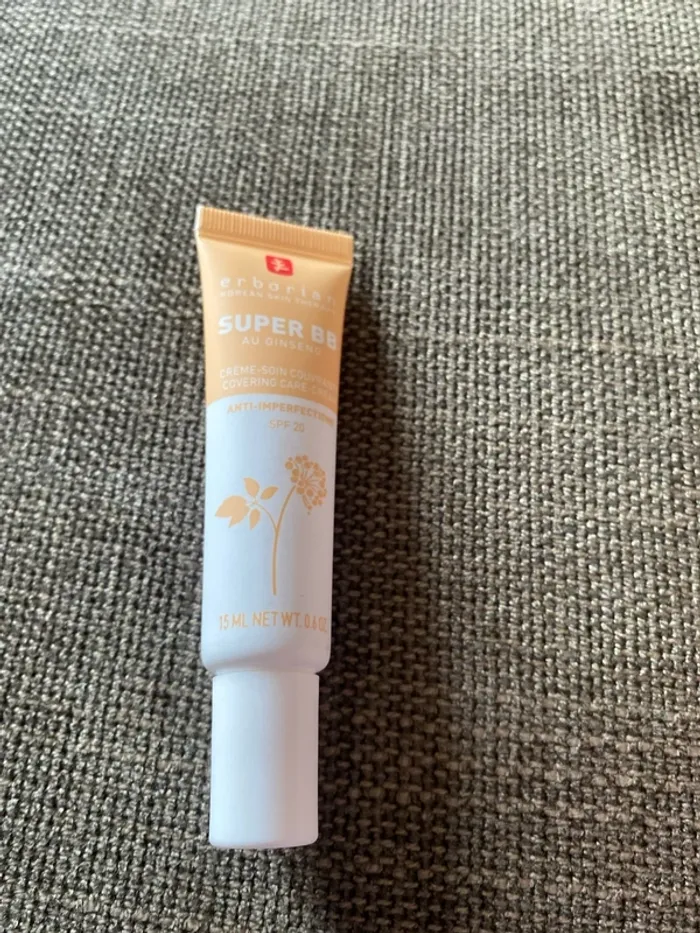 Crème soin couvrante anti imperfections spf 20 - photo numéro 15