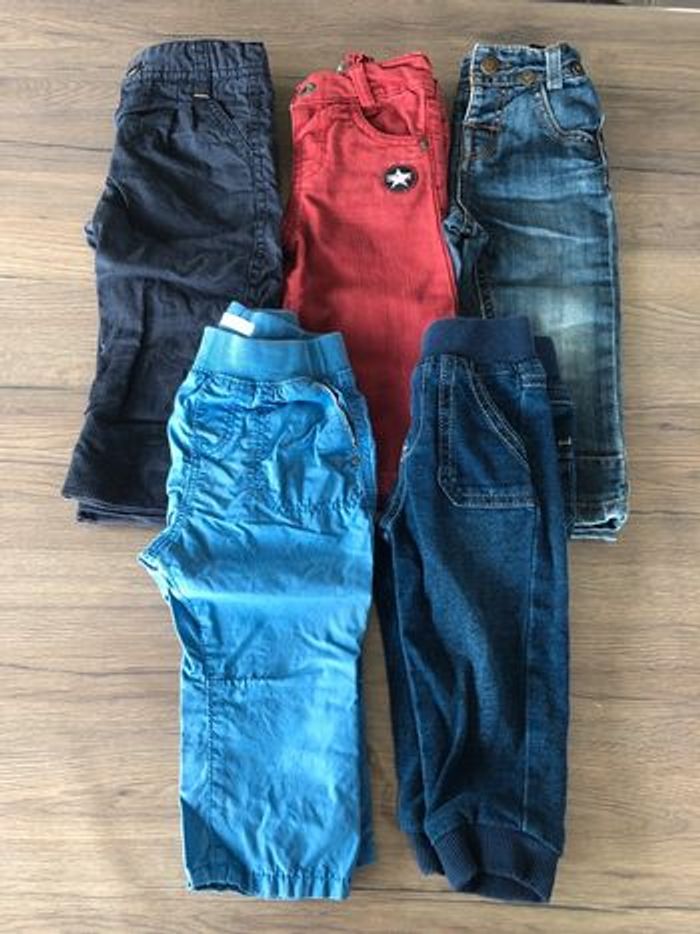 Lot de 5 pantalons taille 12 mois - photo numéro 2