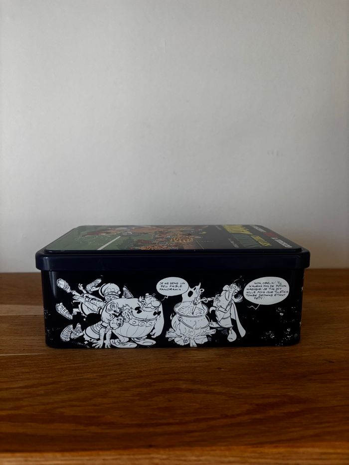 Boîte en métal Asterix chez les bretons - photo numéro 2