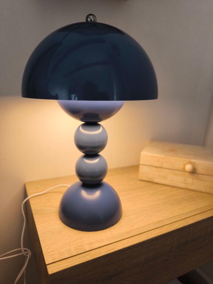 Lampe bleu - photo numéro 3