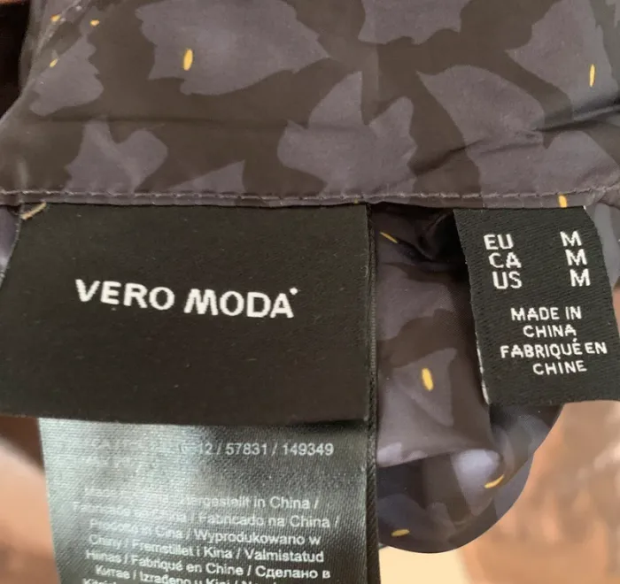 🌟 Veste réversible Vero Moda métallisée / effet irisé – Taille M – Neuve - photo numéro 6
