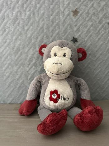 Peluche singe arthur et lola