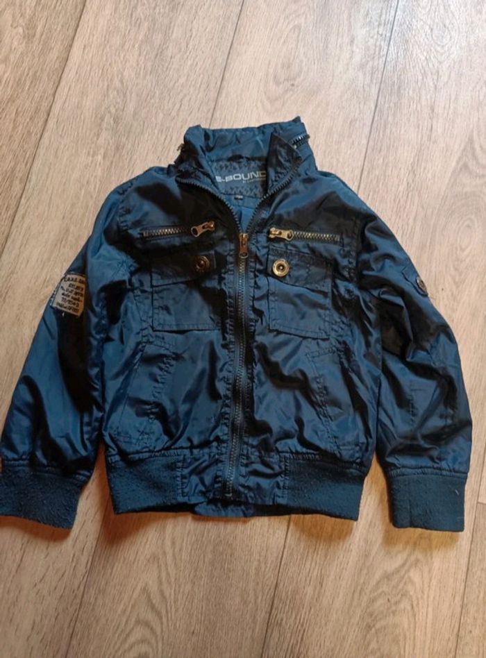 15. Veste coupe-vent E-Bound 104 4ans