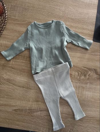 Ensemble tee shirt manche longue legging
